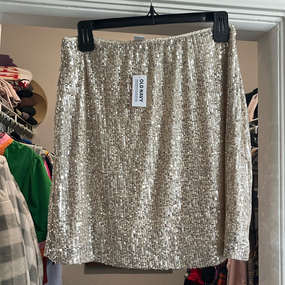 New with tags old navy skirt size medium